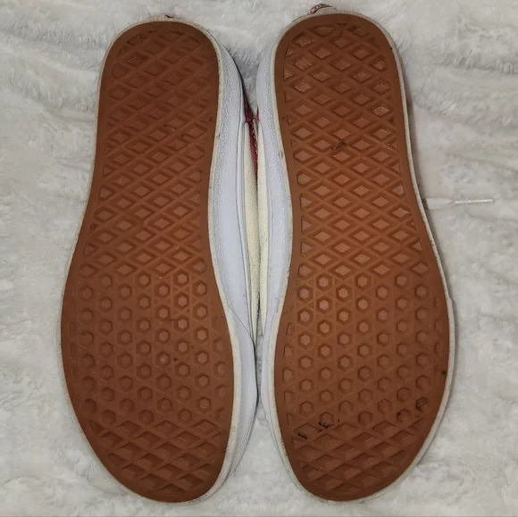 Vans Red and White Old Skool Sneakers - Picture 6 of 7